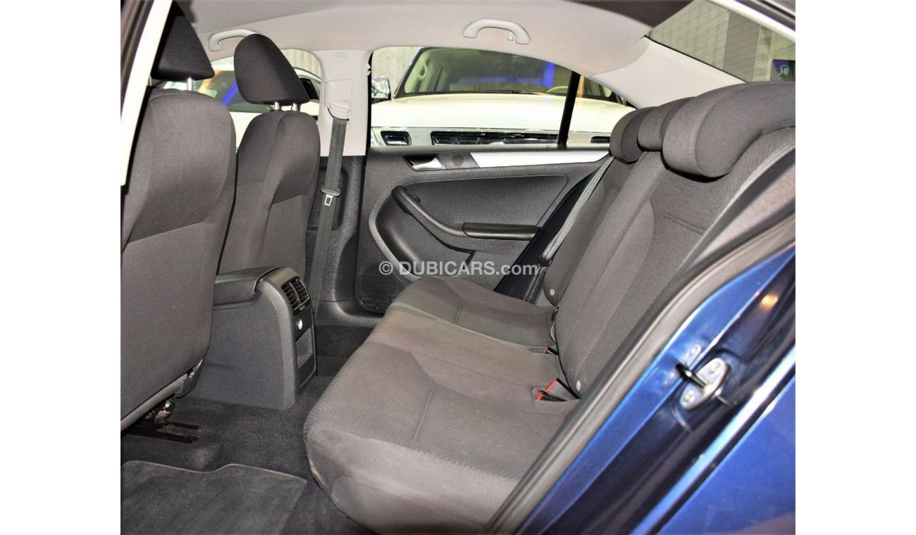 Volkswagen Jetta LOW MILEAGE!! Volkswagen Jetta 2015 Model!! in Blue Color! GCC Specs