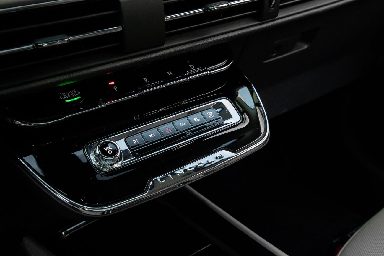 Lincoln Corsair Corsair Reserve | 2,546 P.M | 0% Downpayment | AGENCY WARRANTY