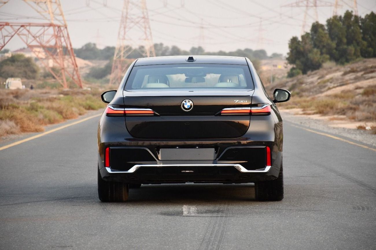 BMW 735i BMW 735I M KIT 2026 GCC