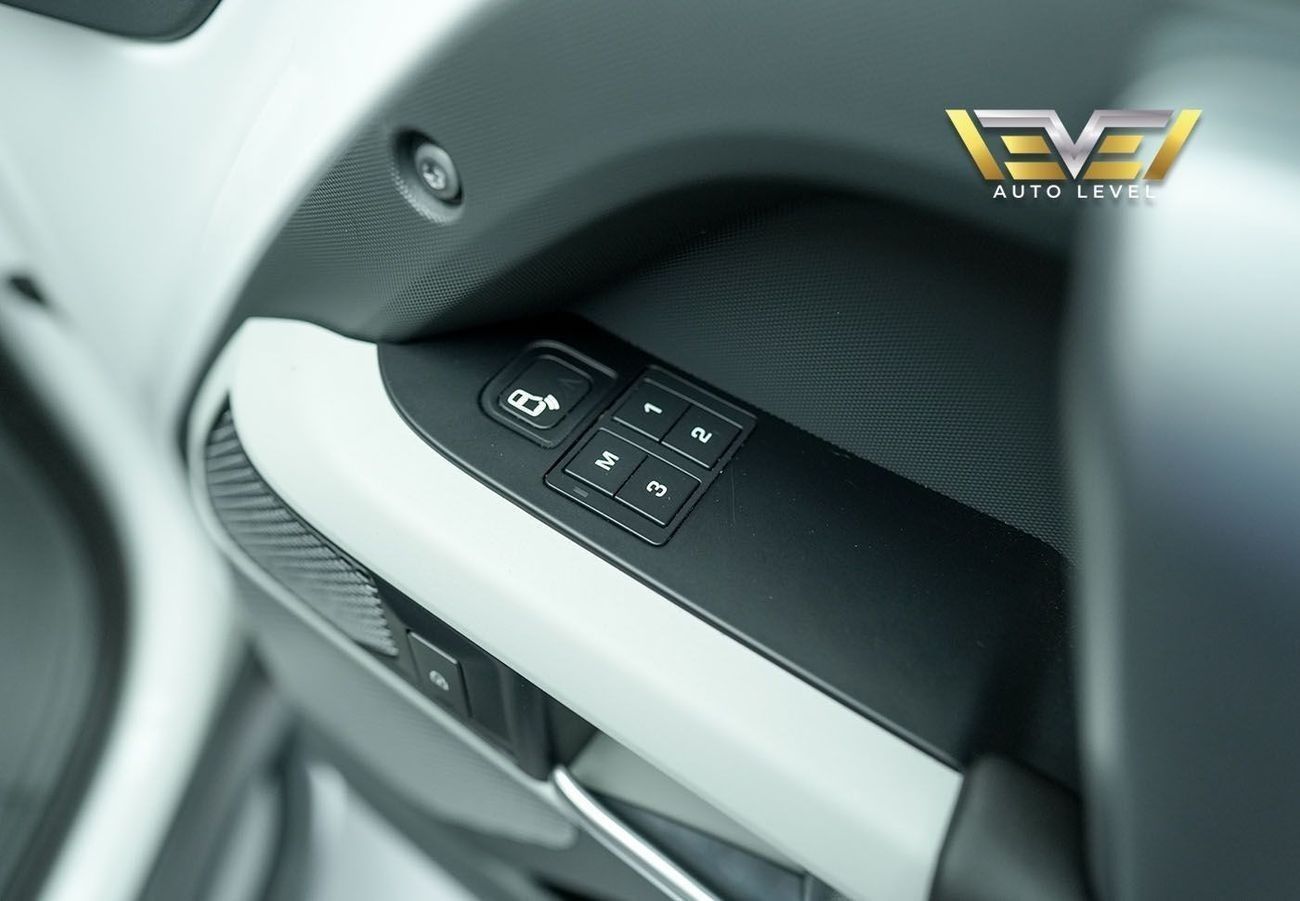 لاند روفر ديفندر 110 HSE P400 3.0L Land Rover Defender 110 2022 - 7 Years warranty + 7 Years Service Contract