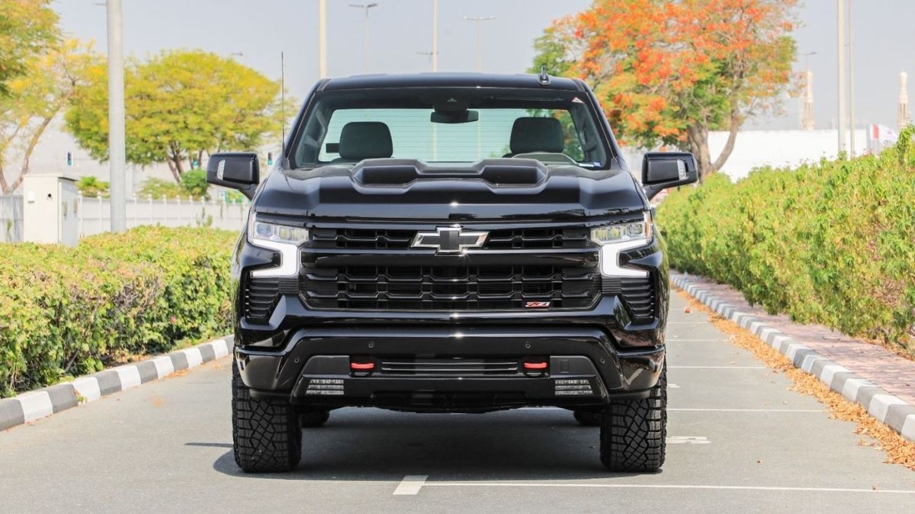 Chevrolet Silverado 1500 RegularCab Trailboss GCC / 3 Years Warranty / For Local Registration +5%