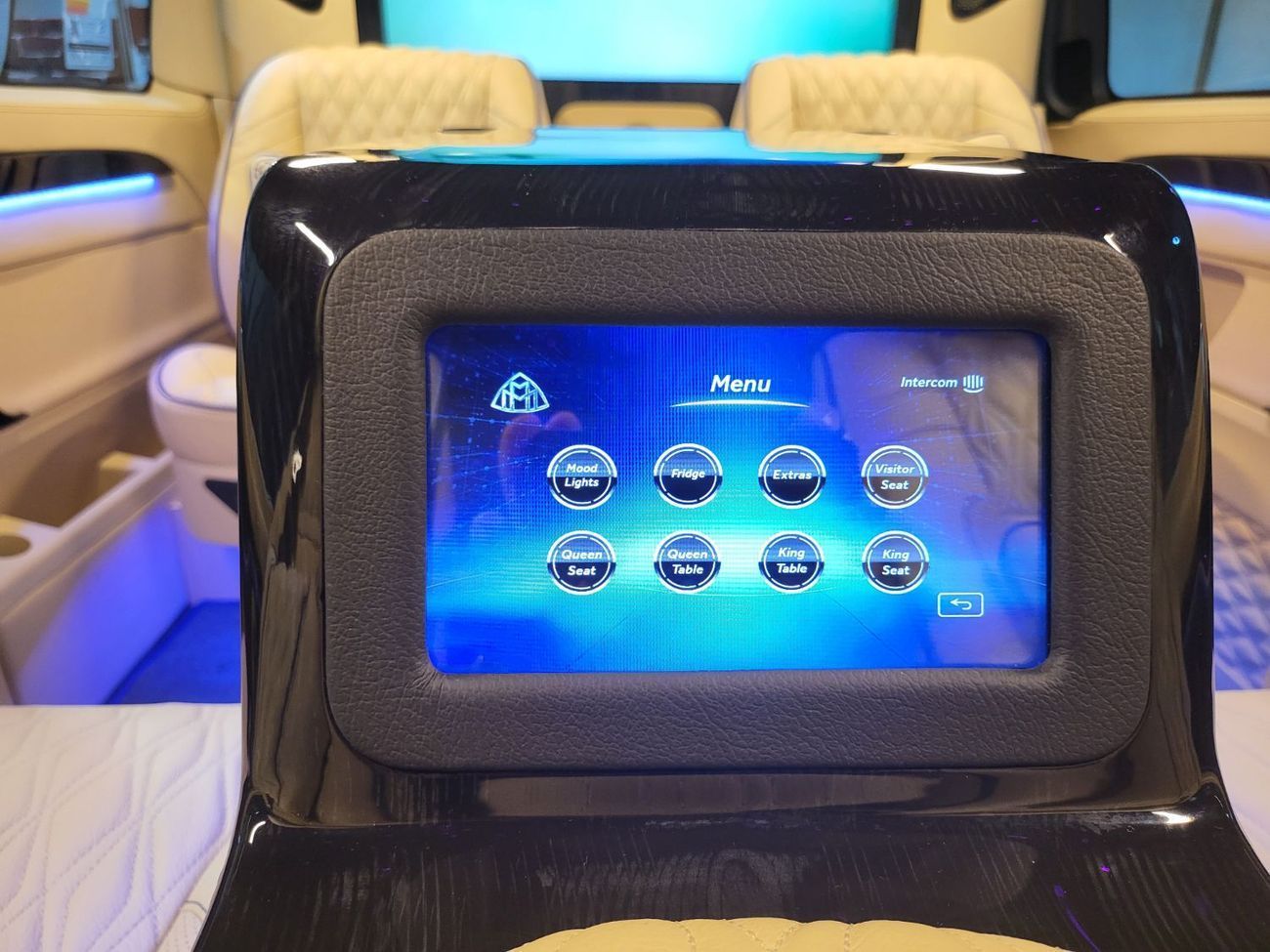 Mercedes-Benz V 300 “LUMA” – 1 Of 5 CONCEPT - Handcrafted by ROYAL CUSTOMS in Dubai (Since 2009)