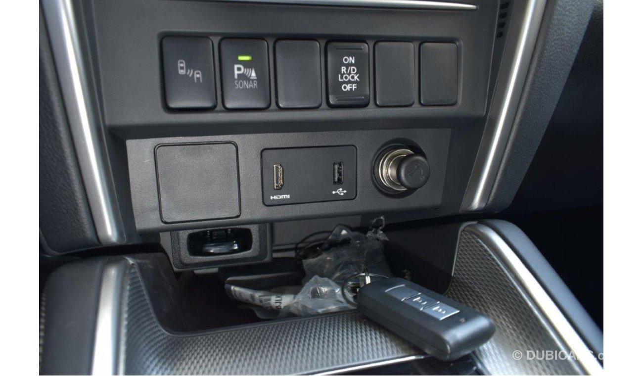 ميتسوبيشي L200 Double Cabin Pickup Sportero Premium 2.4L Diesel AT