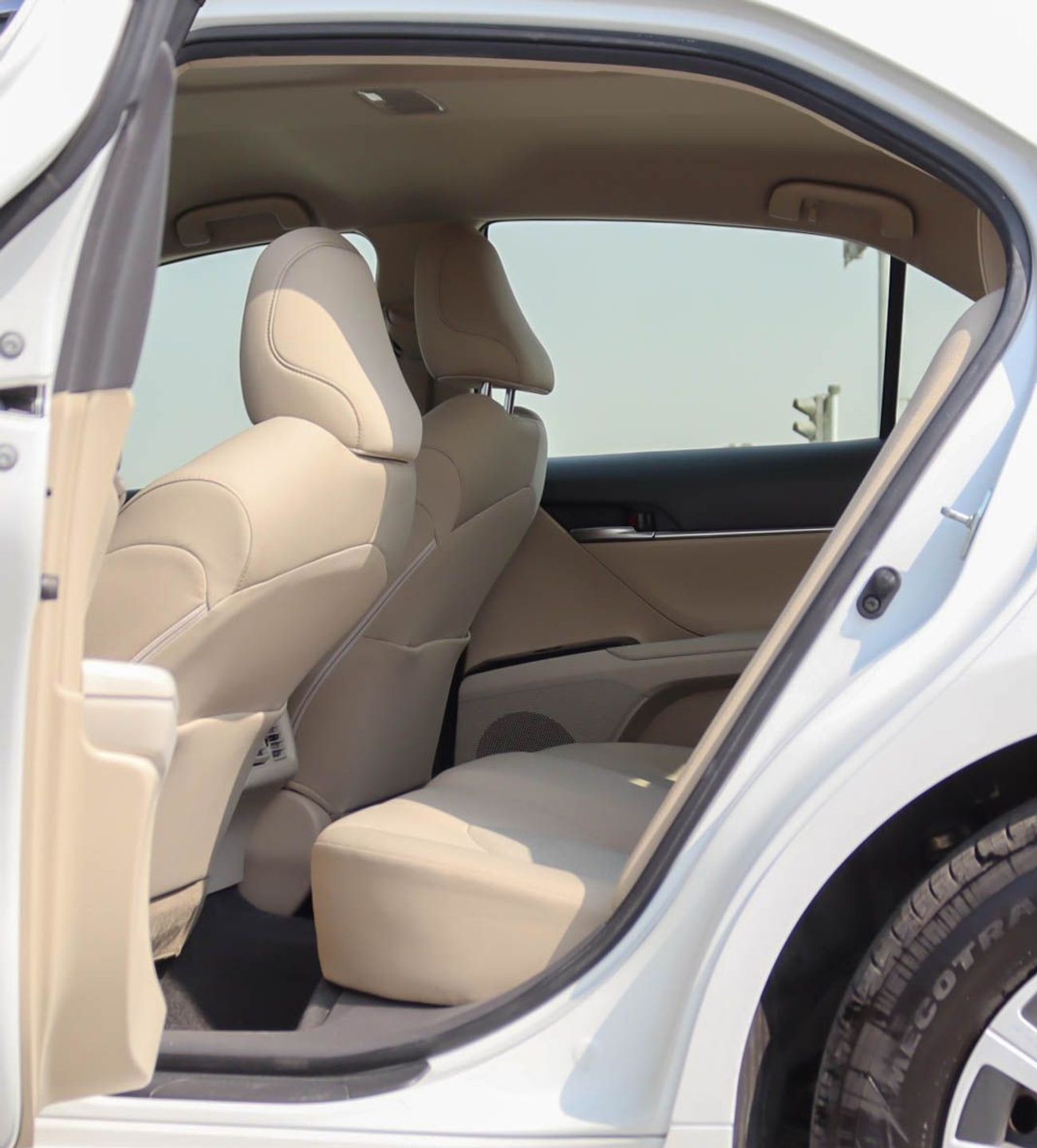 تويوتا كامري S 2.5L (204 HP) Toyota Camry 2020 GCC, without paint, without accidents, in excellent condition 1388