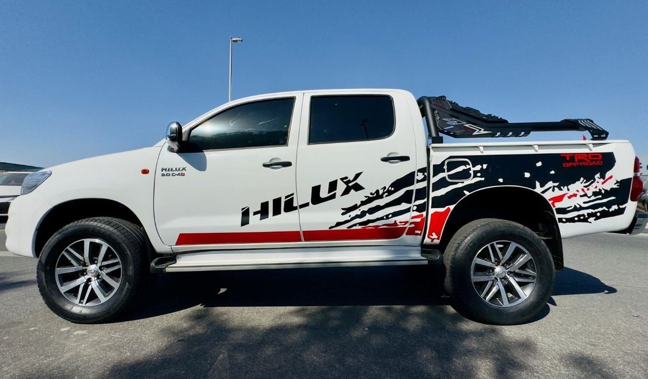 تويوتا هيلوكس EXCELLENT CONDITION | RHD | 2013 | 3.0L DIESEL ENGINE | LATEST SPORTS BAR