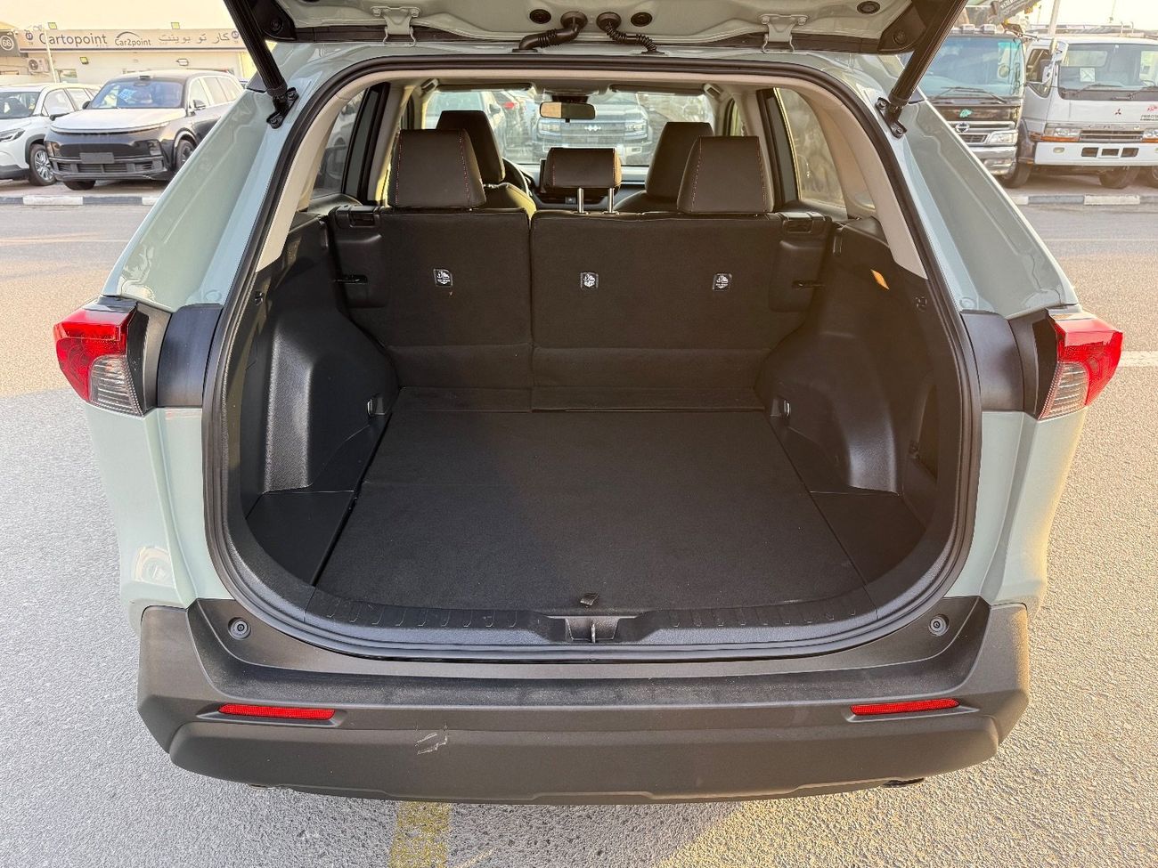 Toyota RAV4 XLE 2.5L 2021 TOYOTA RAV4 XLE HYBRID 4x4 FULL OPTIONS IMPORTED FROM USA