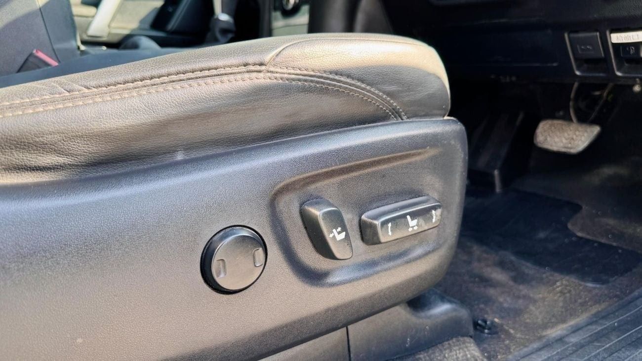 تويوتا برادو LIMGENE BODY KIT INSTALLED | RHD | 2.8L DIESEL ENGINE | (AT) | 2018 | REAR VIEW CAMERA| SUNROOF | WH