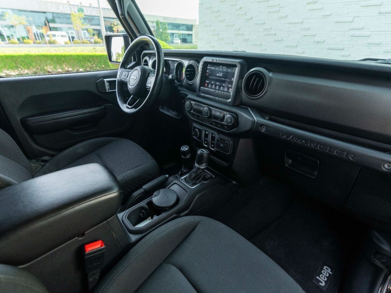 جيب رانجلر Sport 3.6L A/T (4 Seater)