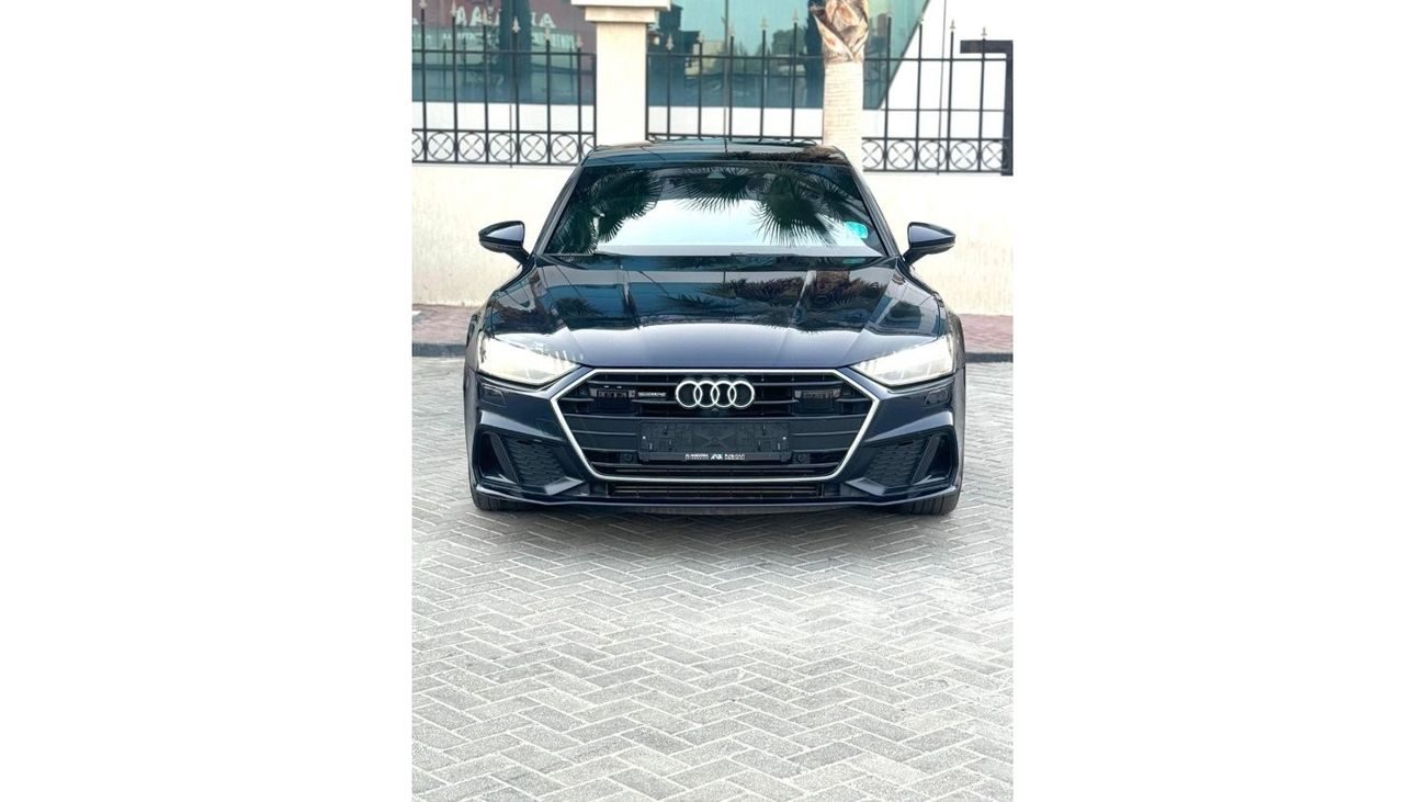 أودي A7 55 TFSI quattro S-لاين