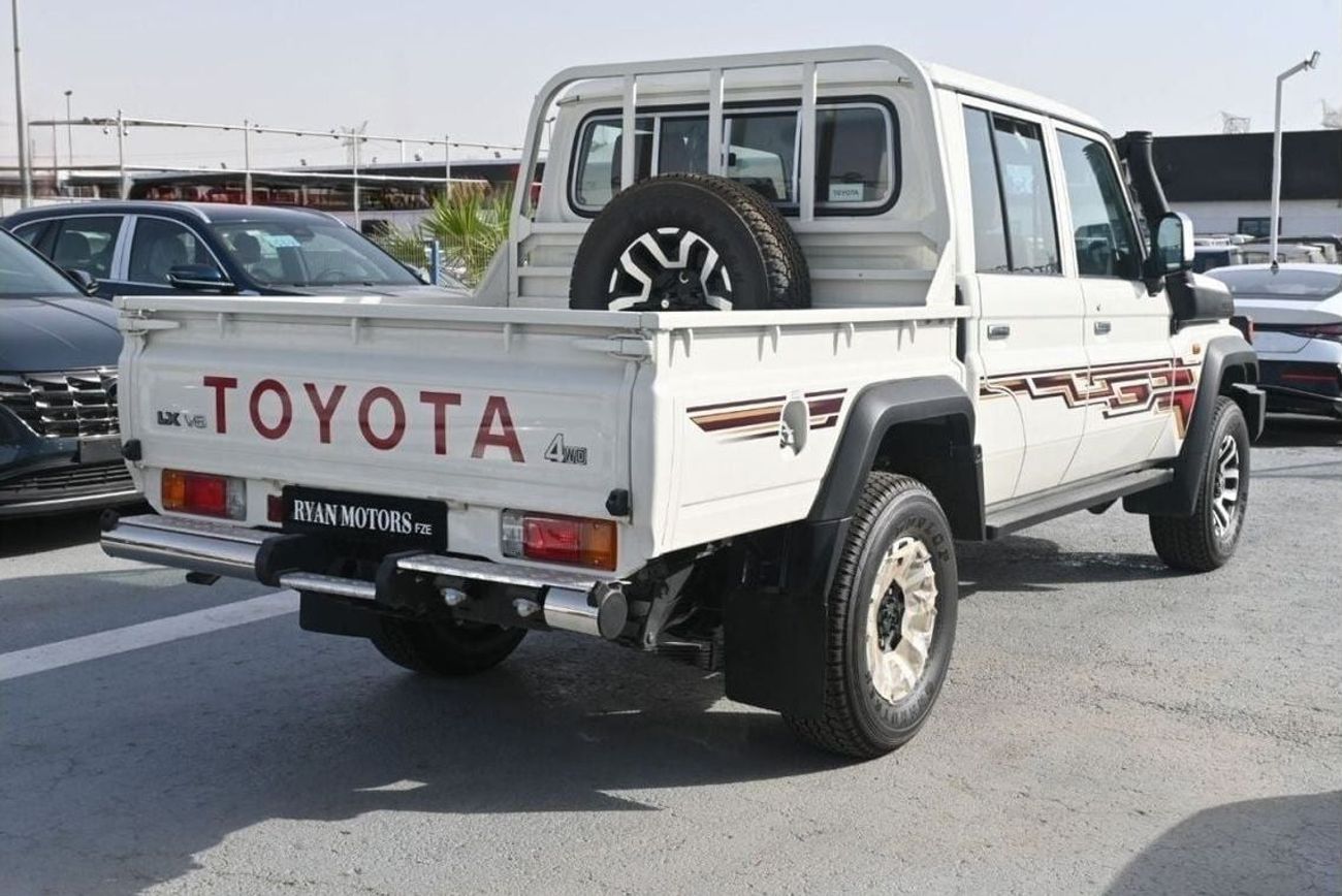 تويوتا لاند كروزر بيك آب Toyota Land Cruiser Pickup  4.0L V6, Petrol, 4WD, Model 2025, Color White (Export Price)