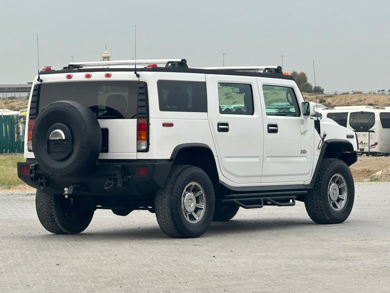Hummer H2
