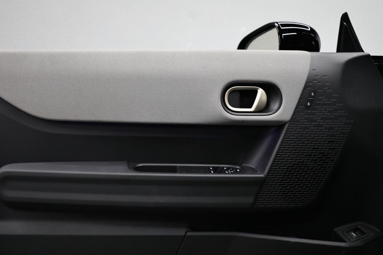 Mini Cooper S Clean Title | MINI Cooper S | Low Kms | AED 1300 monthly | V4 2.0L Turbocharged 201 Hp | Ref#W30356