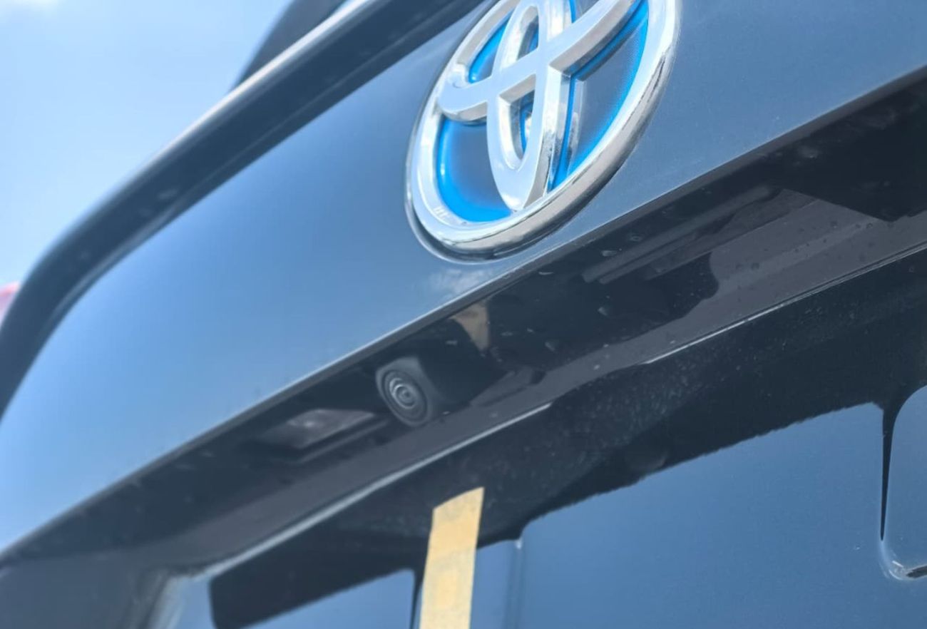 تويوتا راف ٤ TOYOTA RAV 4 2.5L HYBRID ELECTRIC SEATS 360 CAMERA PANAROMIC SUNROOF