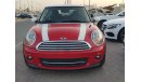 Mini Cooper 2013 GCC car prefect condition one owner 2keys full service in agency low mileage