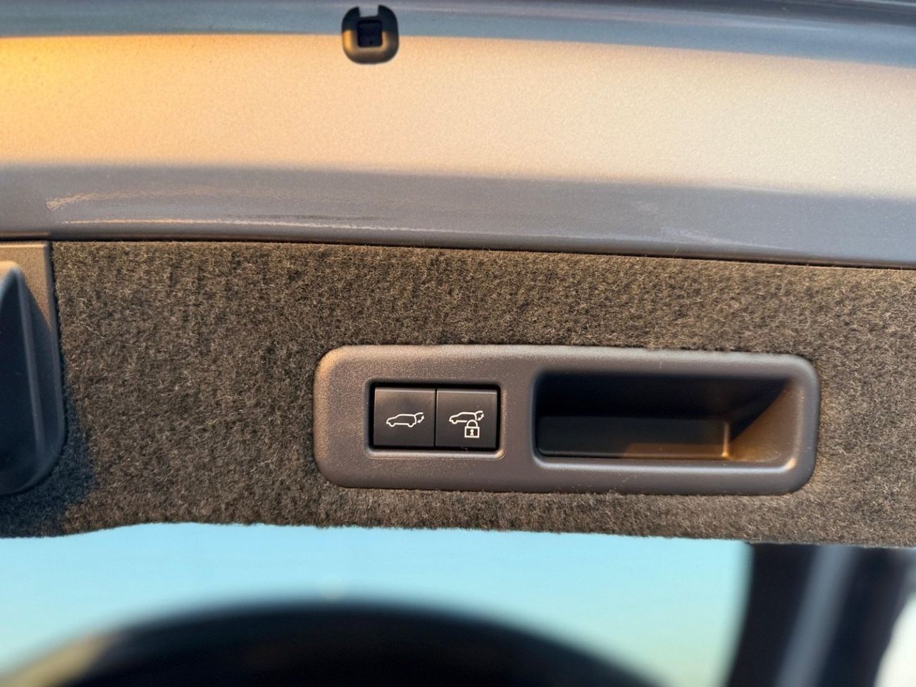 لكزس RX450h Premier 3.5L Hybrid