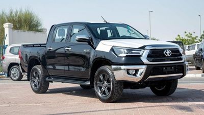 تويوتا هيلوكس SGLX TOYOTA HILUX SR5 2025 PETROL MANUEL 2.7L