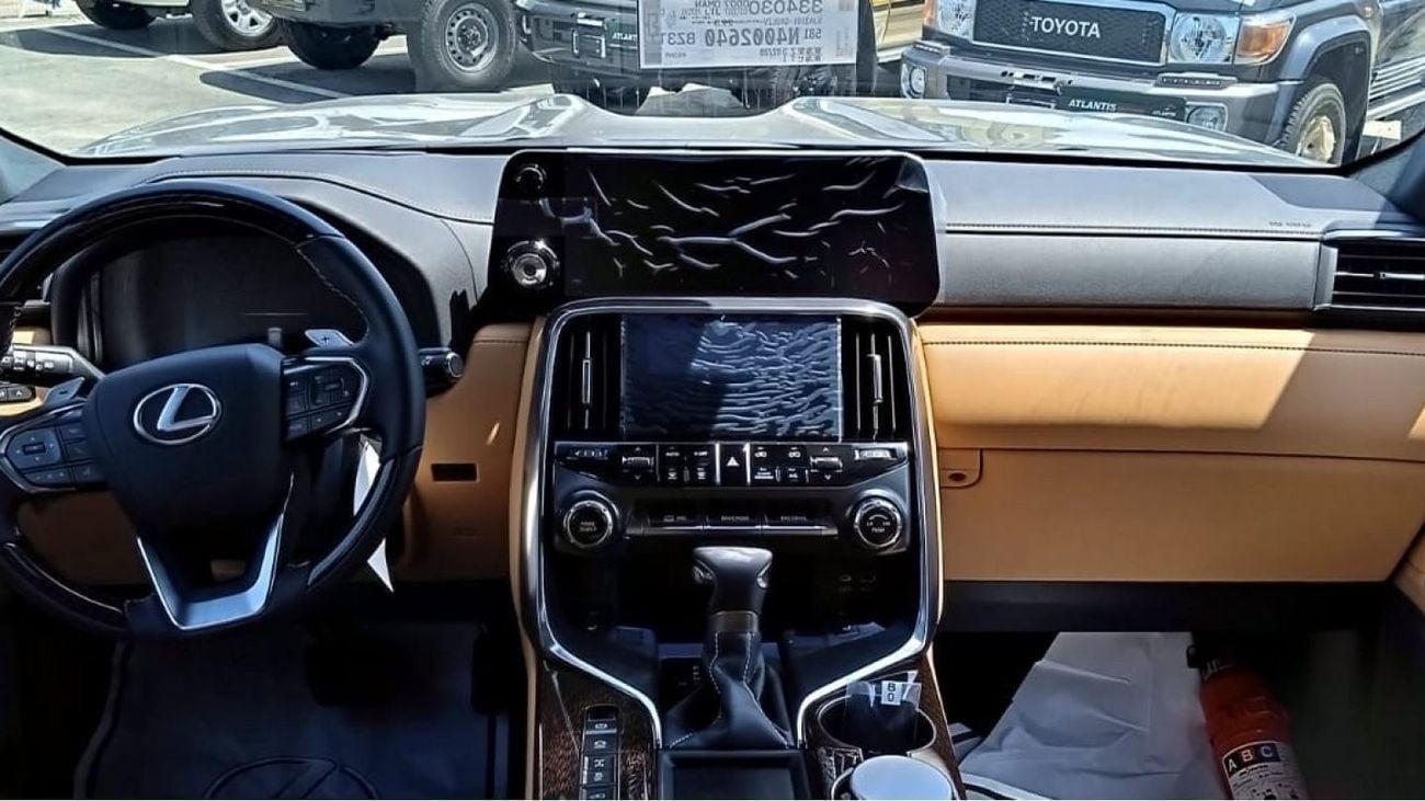 لكزس LX 600 LEXUS LX 600 TURBO SPORTS 7 SEATER