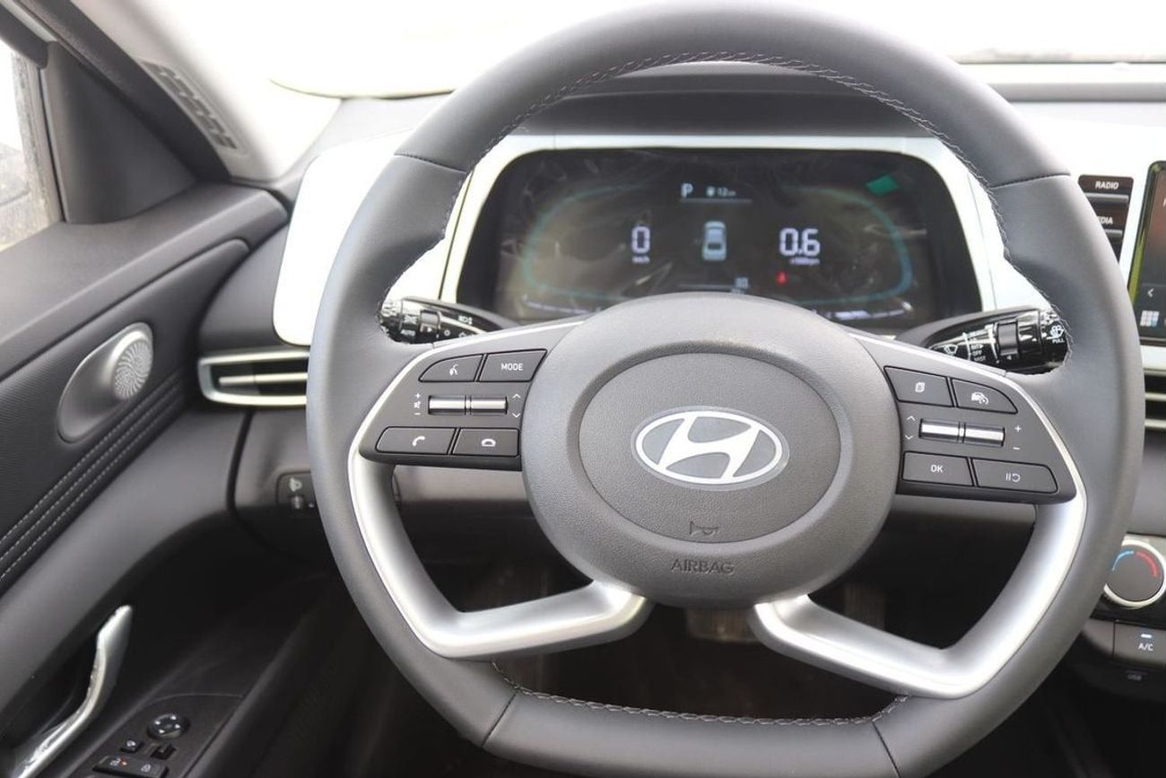 Hyundai Elantra 1.5l , LEATHER SEAT, PUSH START, SUNROOF, MODEL 2025 CHINA SPECS