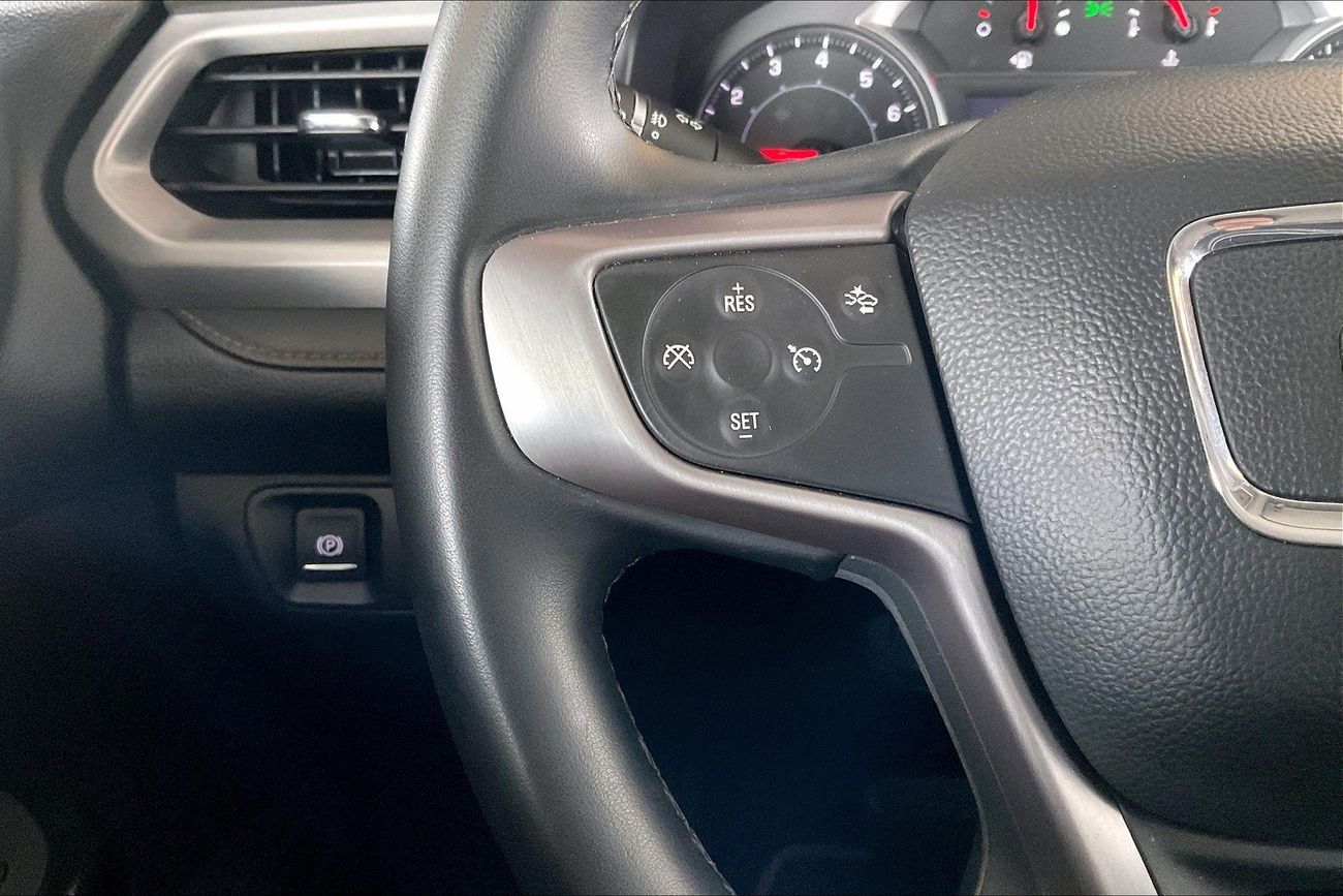 جي أم سي أكاديا AT4 | National Day Celebration | شامل الضمان | 0 ﺪﻔﻋﺓ ﺃﻮﻟﻯ