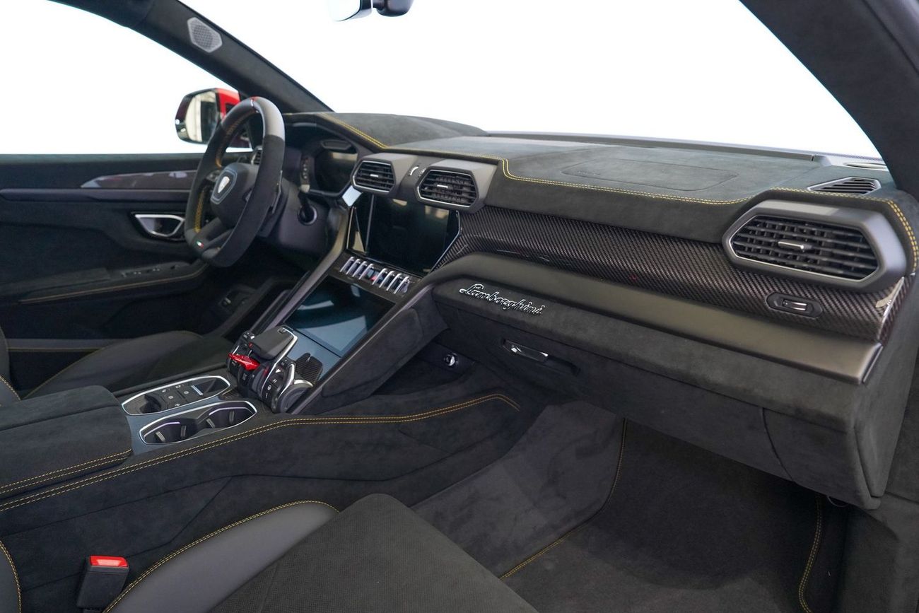 Lamborghini Urus 4.0T V8 Performante