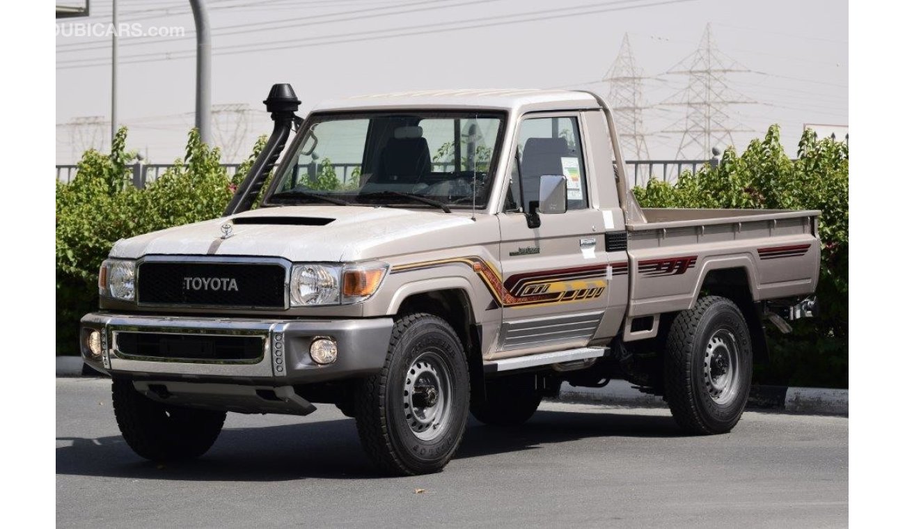 Toyota Land Cruiser Pick Up NEW SINGLE CAB 4.5 DIESEL V8