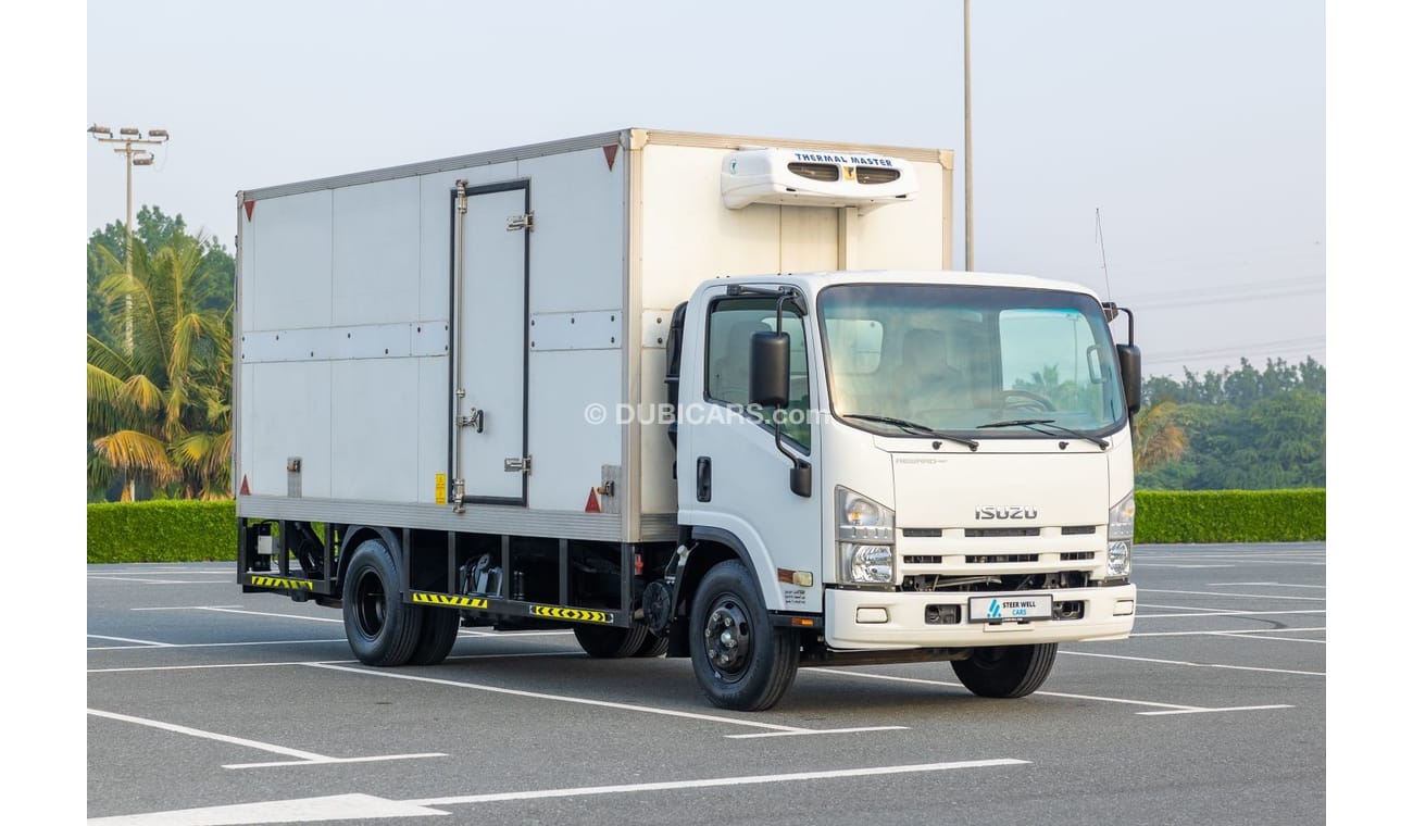 Isuzu NPR Reward 2017 LC Chiller Box with Tail Lift - Diesel M/T - Excellent Condition - GCC Specs