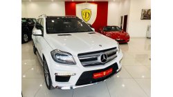 Mercedes-Benz GL 500 AMG 4 MATIC. 2015 GCC SPECS. LOW MILEAGE. NO ACCIDENT, ORIGINAL PAINT. IN PERFECT CONDITION