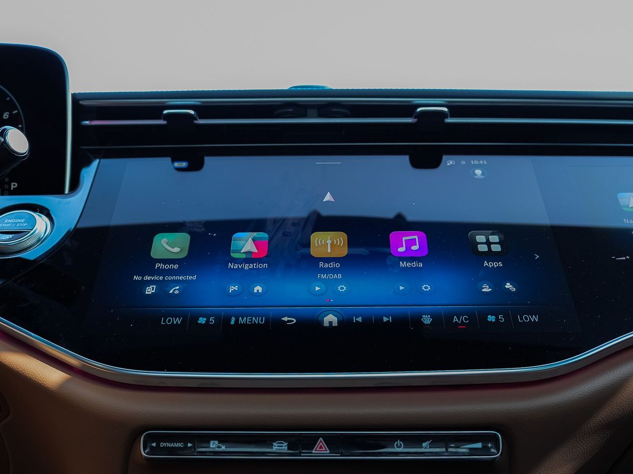 مرسيدس بنز E200 2.0L 2024 (German Specs) Full Edition