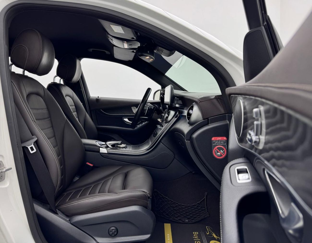 Mercedes-Benz GLC 250 AMG 2.0L 2016 Mercedes Benz GLC250 AMG 4MATIC, Service History, GCC