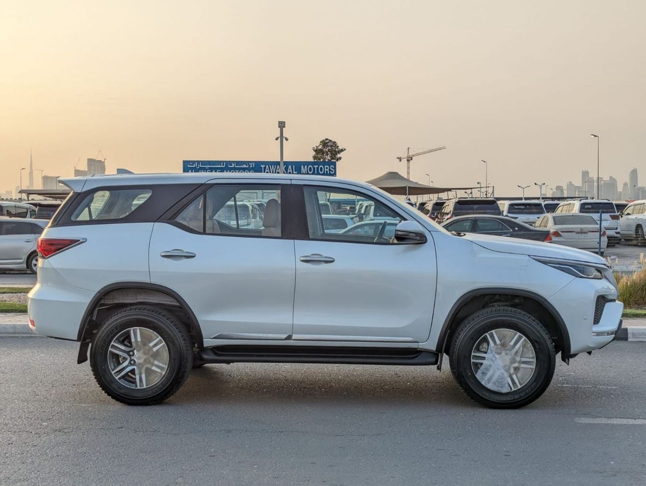 تويوتا فورتونر Toyota Fortuner 2023 LHD brand new