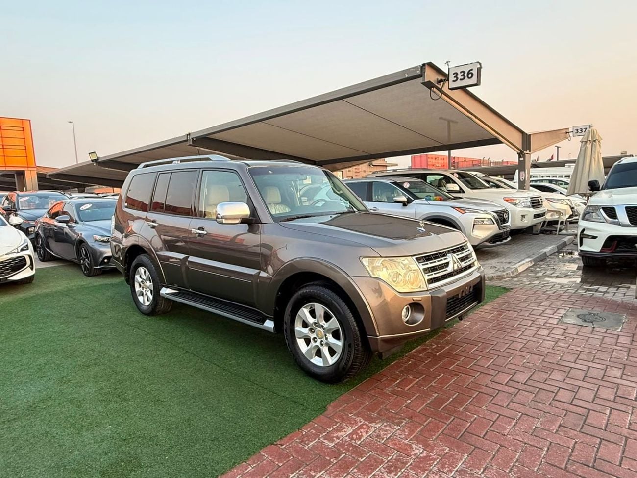 ميتسوبيشي باجيرو GLS HIGHLINE فول بانوراما مفتاحين وكاله