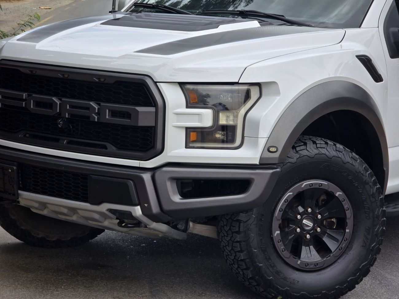 فورد إف-150 رابتور FORD F-150 RAPTOR 2018 GCC ORGINAL PAINT // ACCIDENT FREE // GOOD CONDITION