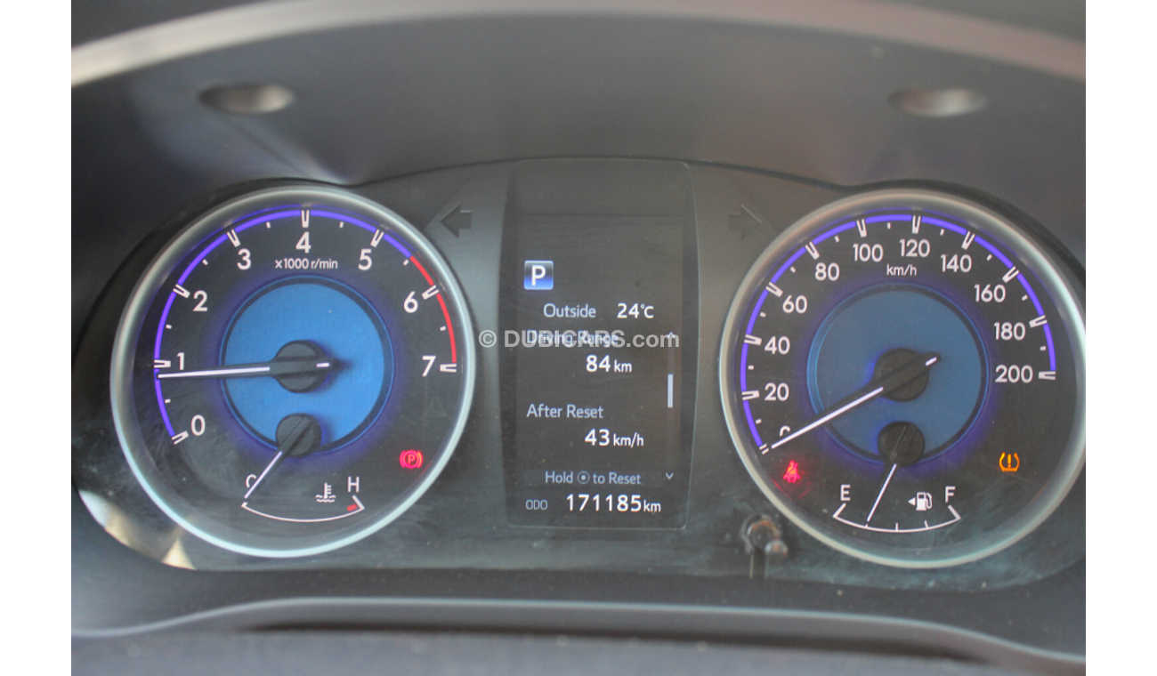 Toyota Hilux (2020)  PICK-UP SR5 V6 TRD A/T, GCC