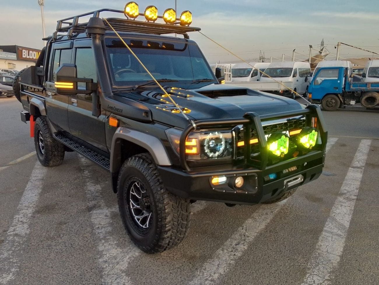 Toyota Land Cruiser Pick Up