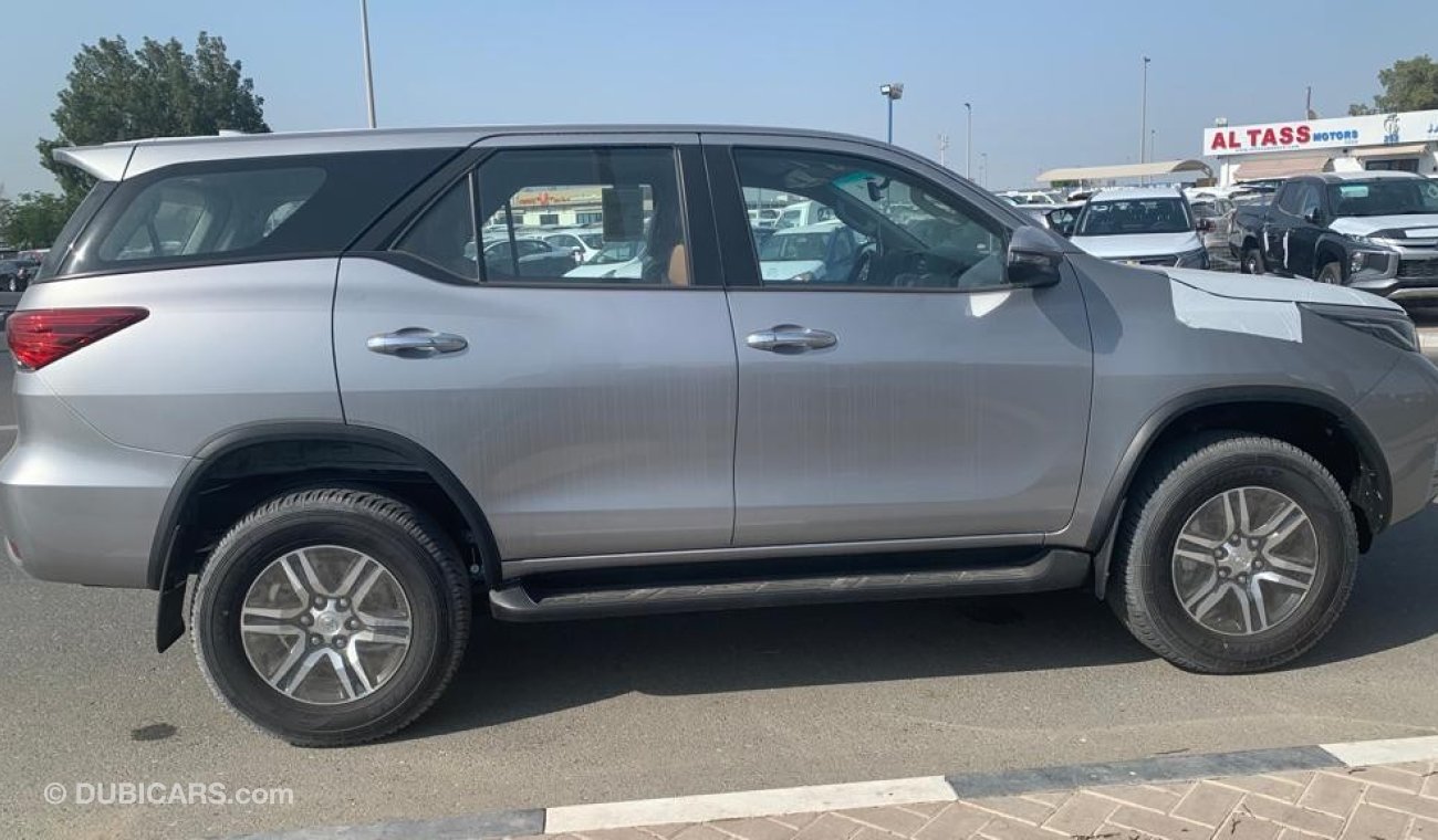 Toyota Fortuner 2WD GX 2.7L PETROL