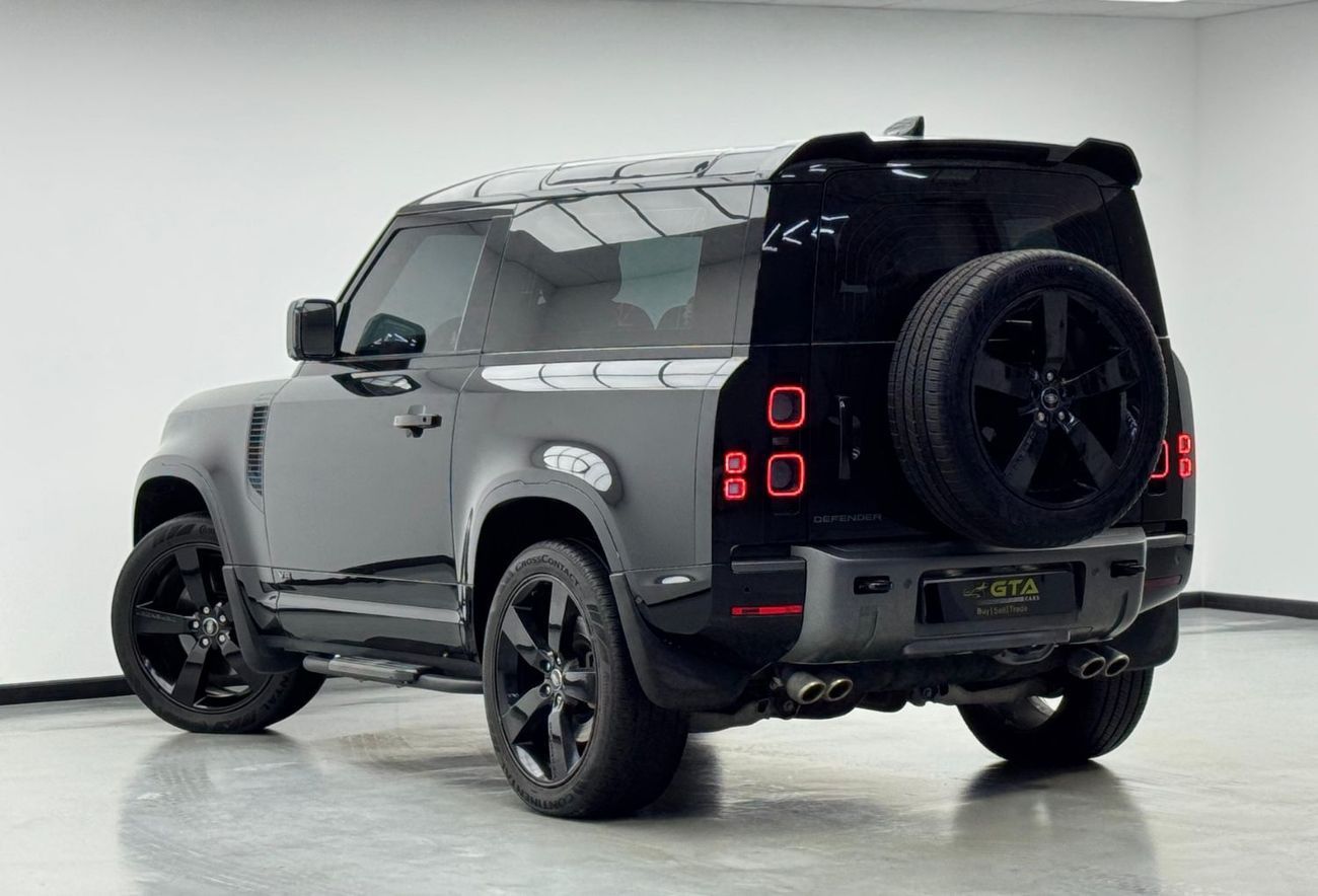 Land Rover Defender 2023 Land Rover Defender 90 V8,Aug/2027 Agency Warranty, Full Agency Service History, GCC