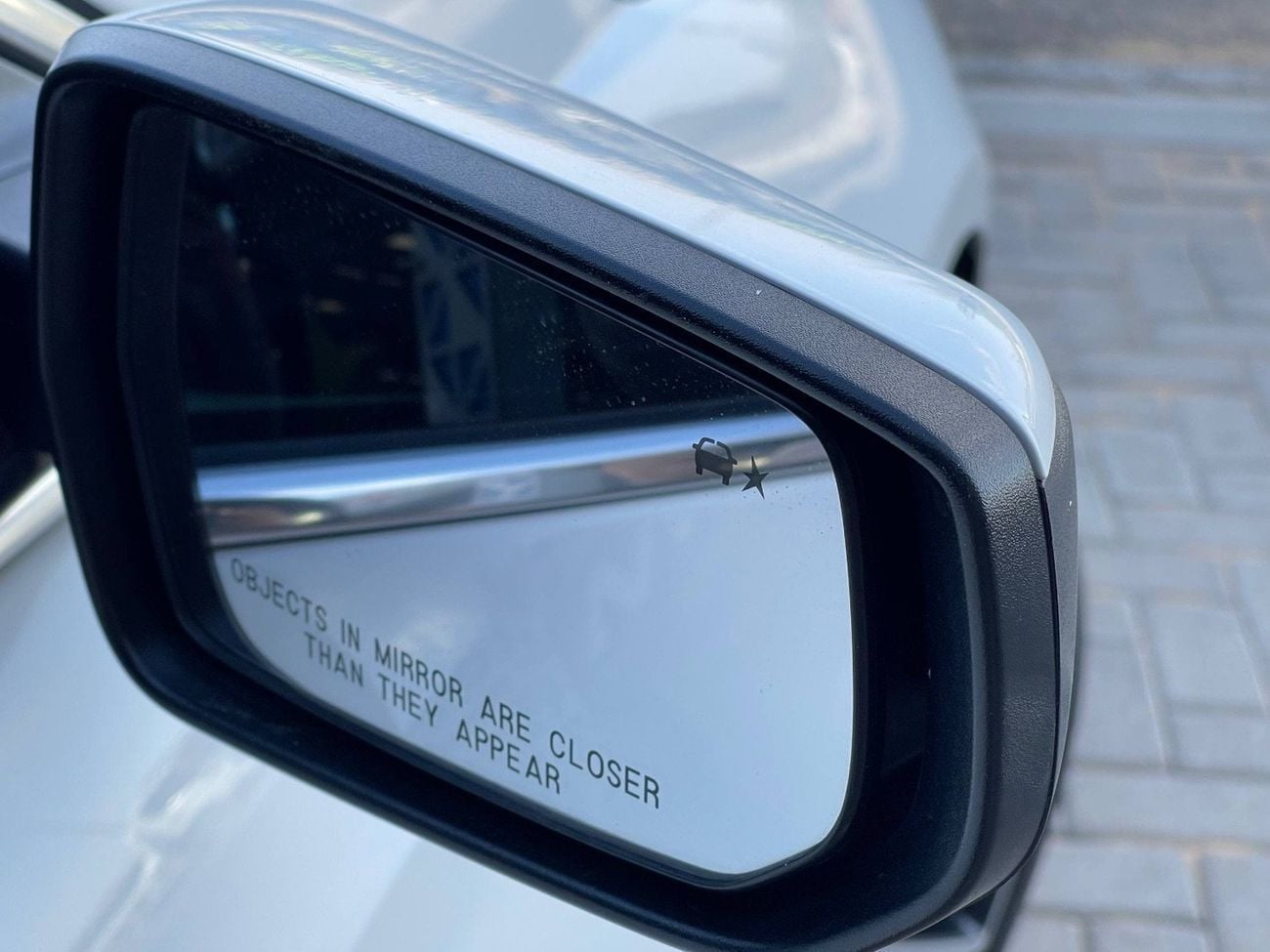 Chevrolet Malibu RS (NON GCC) 1.5L RS BLACK EDITION / 1.5T V4 / RADAR / LINE KEEP ASSIST / APPLE ANDROID AUTO / RI