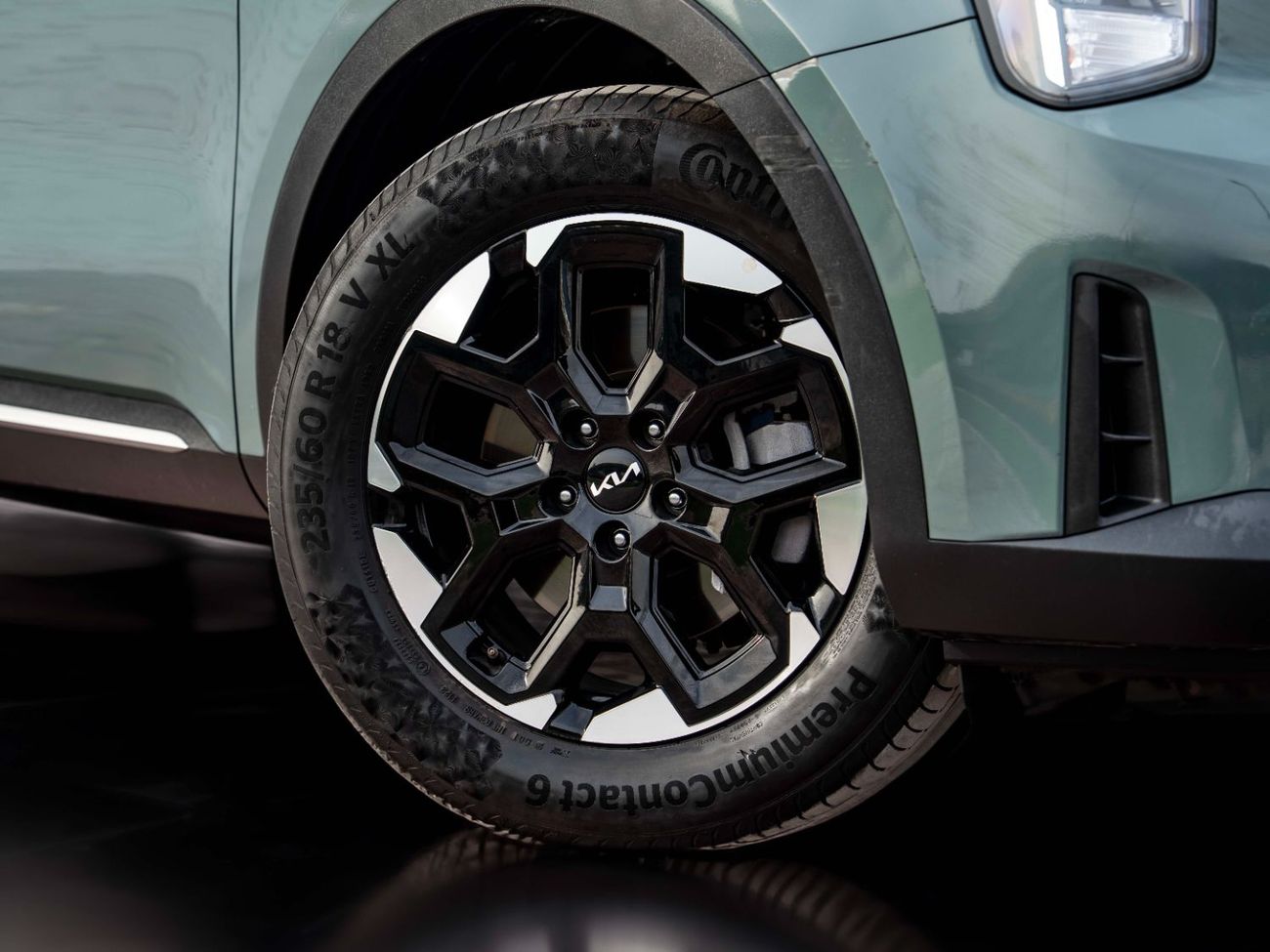 Kia Sorento Std 2.5L AWD