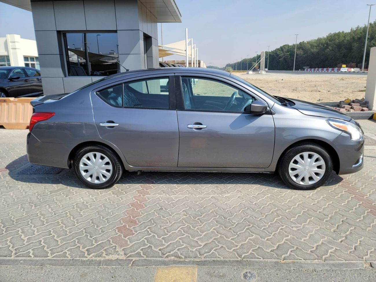 Nissan Versa Very Clean Car