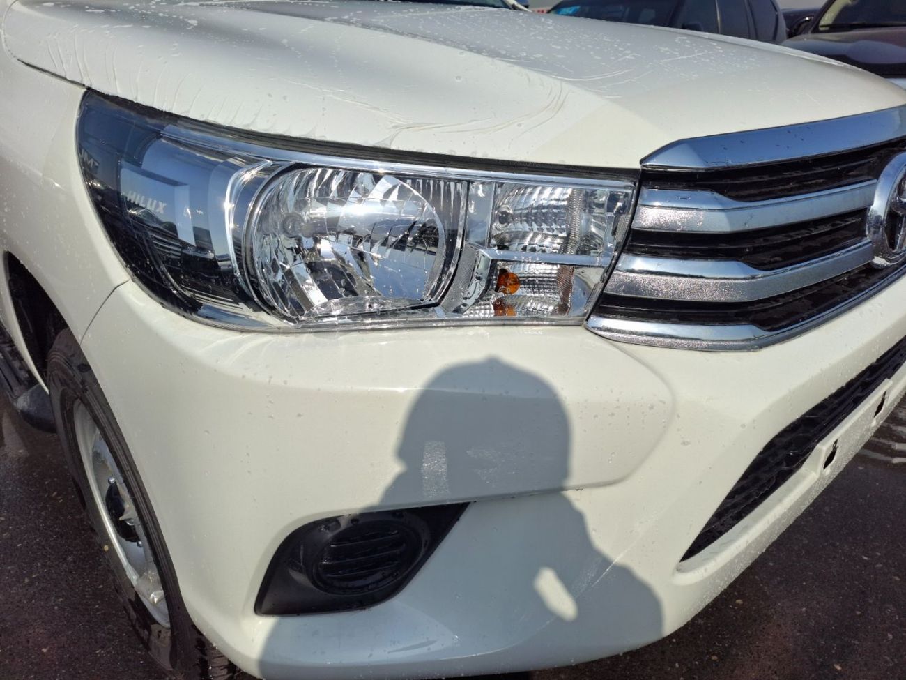 Toyota Hilux Toyota Hilux DLX 2.4L 2025 SC MT White Diesel