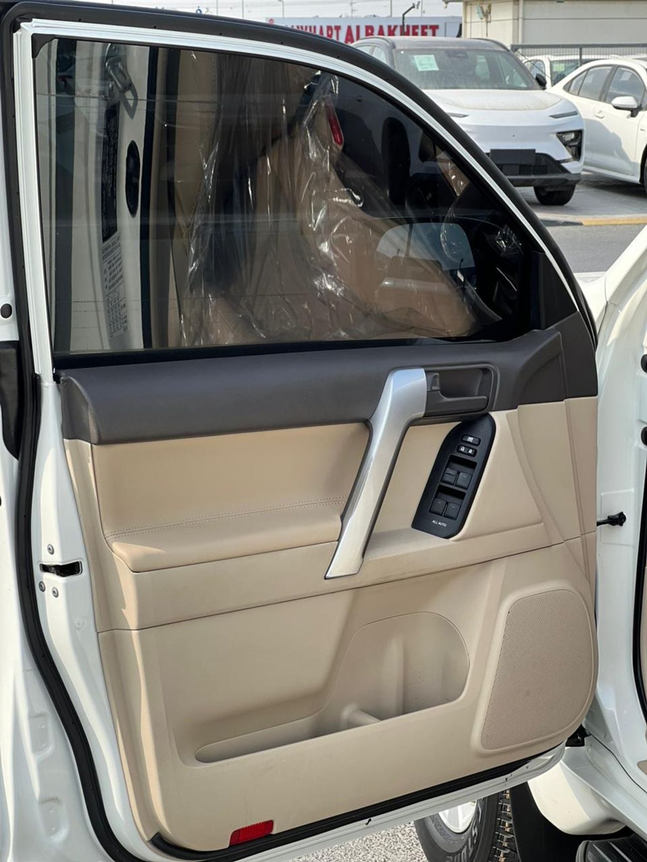 تويوتا برادو EXR 2.7L 4WD