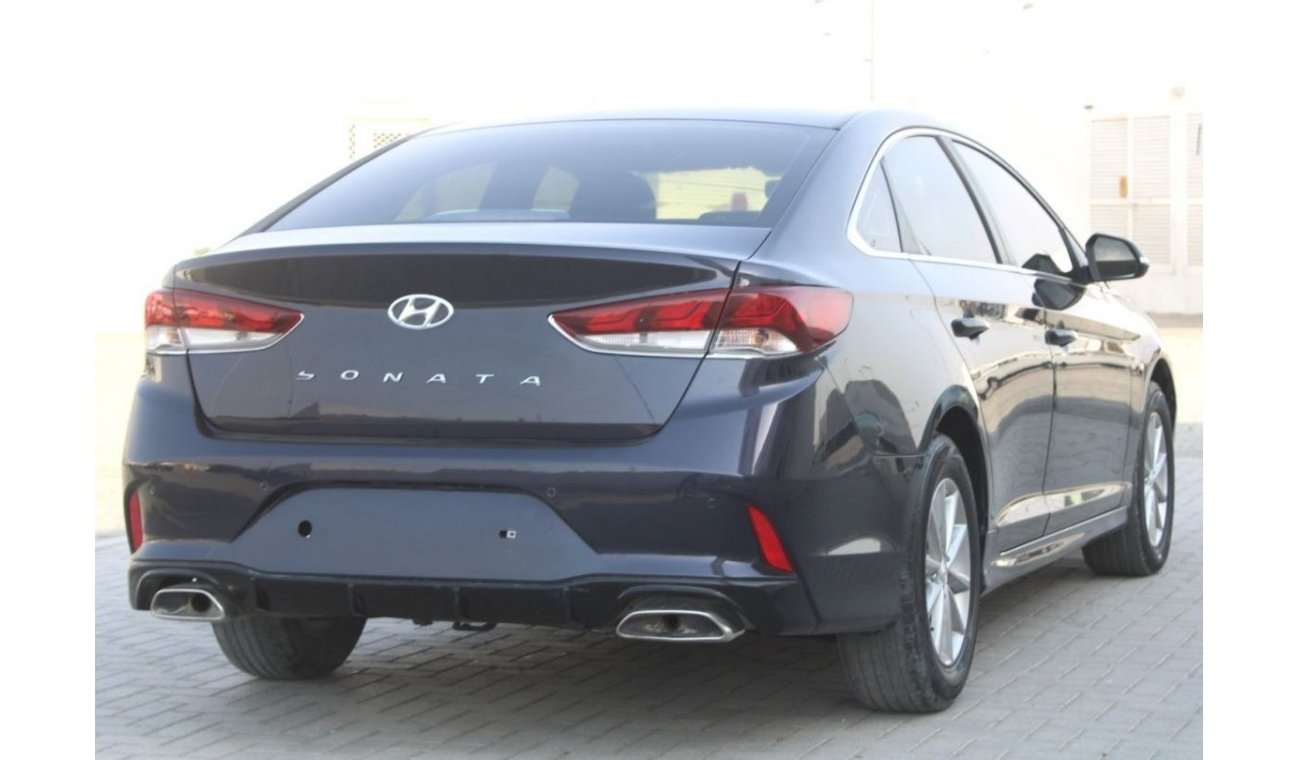 Hyundai Sonata hyundai sonata 2018 blue GCC excellent condition without accident