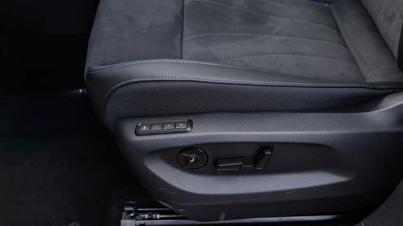 فولكس واجن تيجوان 2025 | VOLKSWAGEN TIGUAN 380 TSI 4WD R-LINE INTELLIGENT PREMIUM - H.K - COOL BLACK KIT