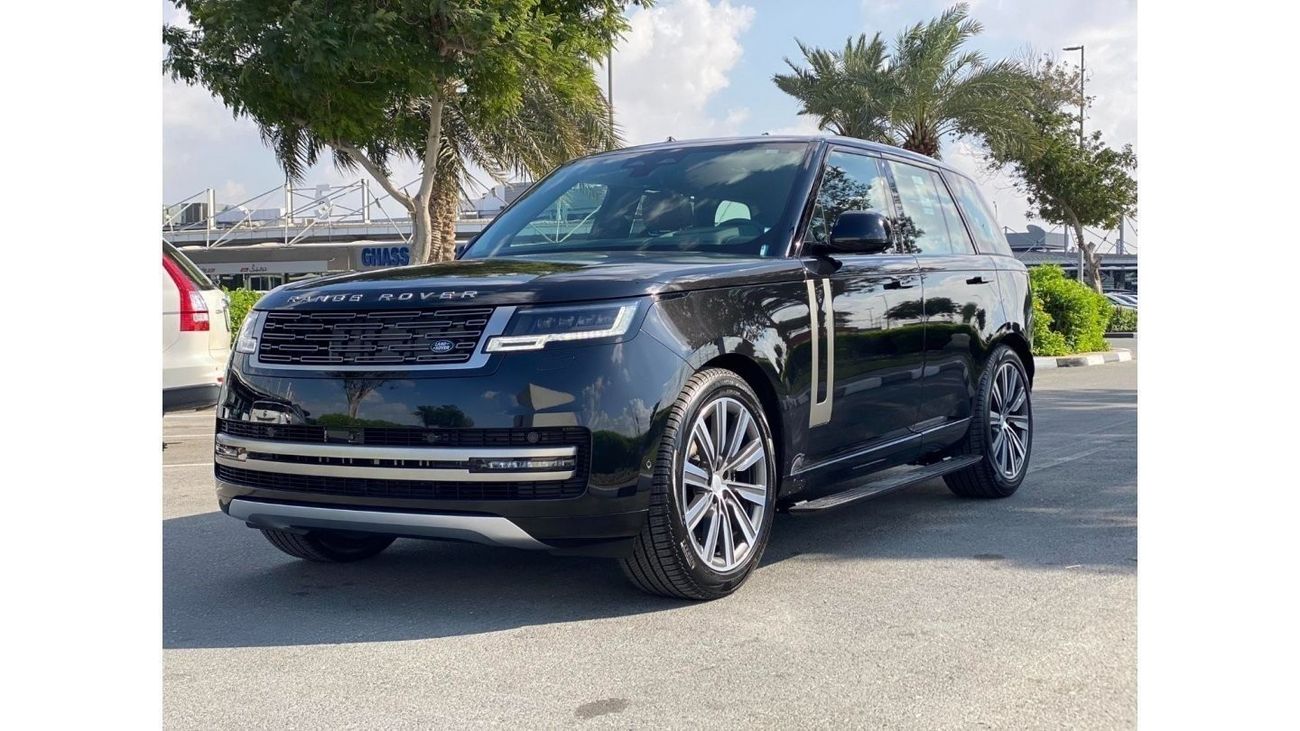 Land Rover Range Rover GCC SPEC UNDER WARRANTY AND SERVICE