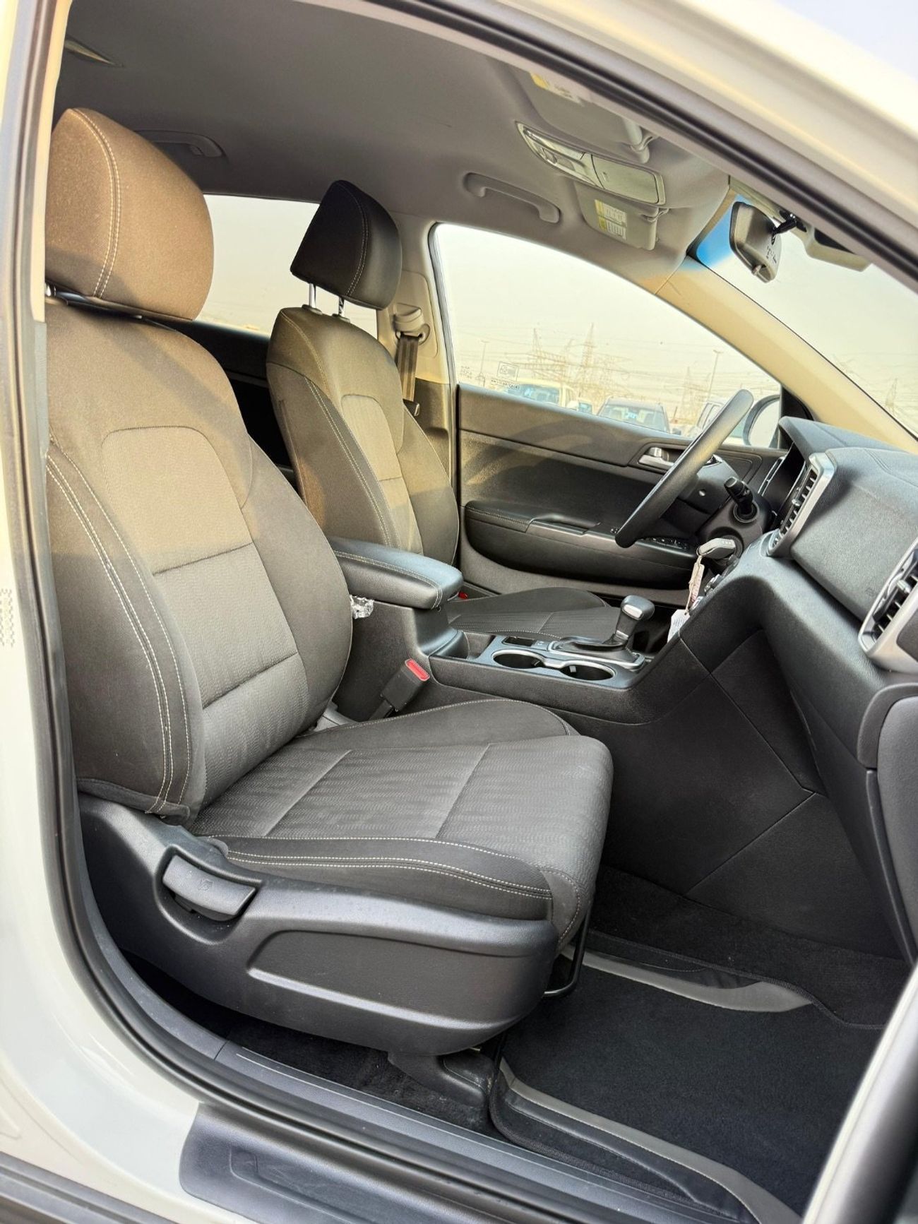 كيا سبورتيج LX 2.4 L 2021