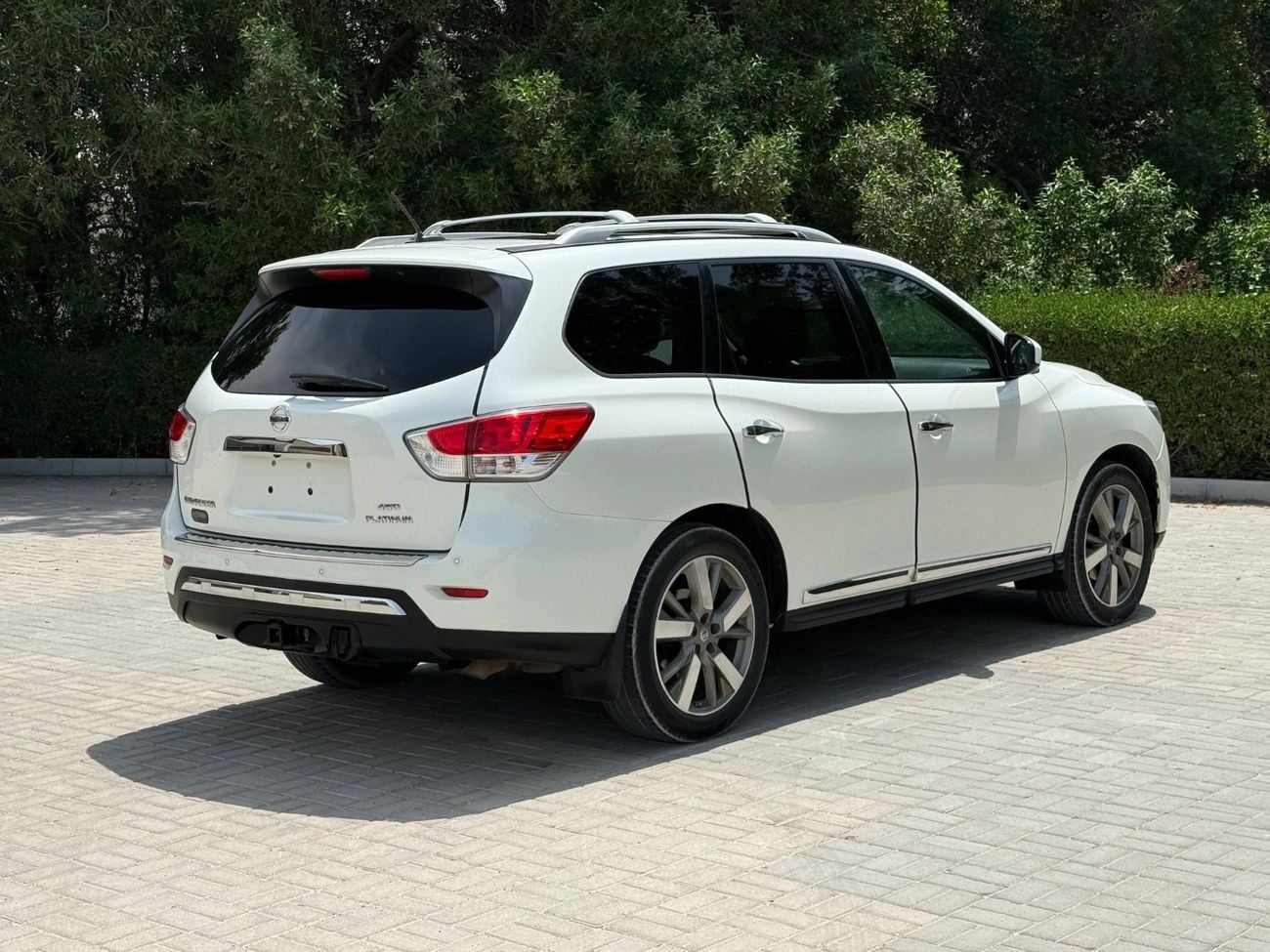 نيسان باثفايندر Platinum 3.5L