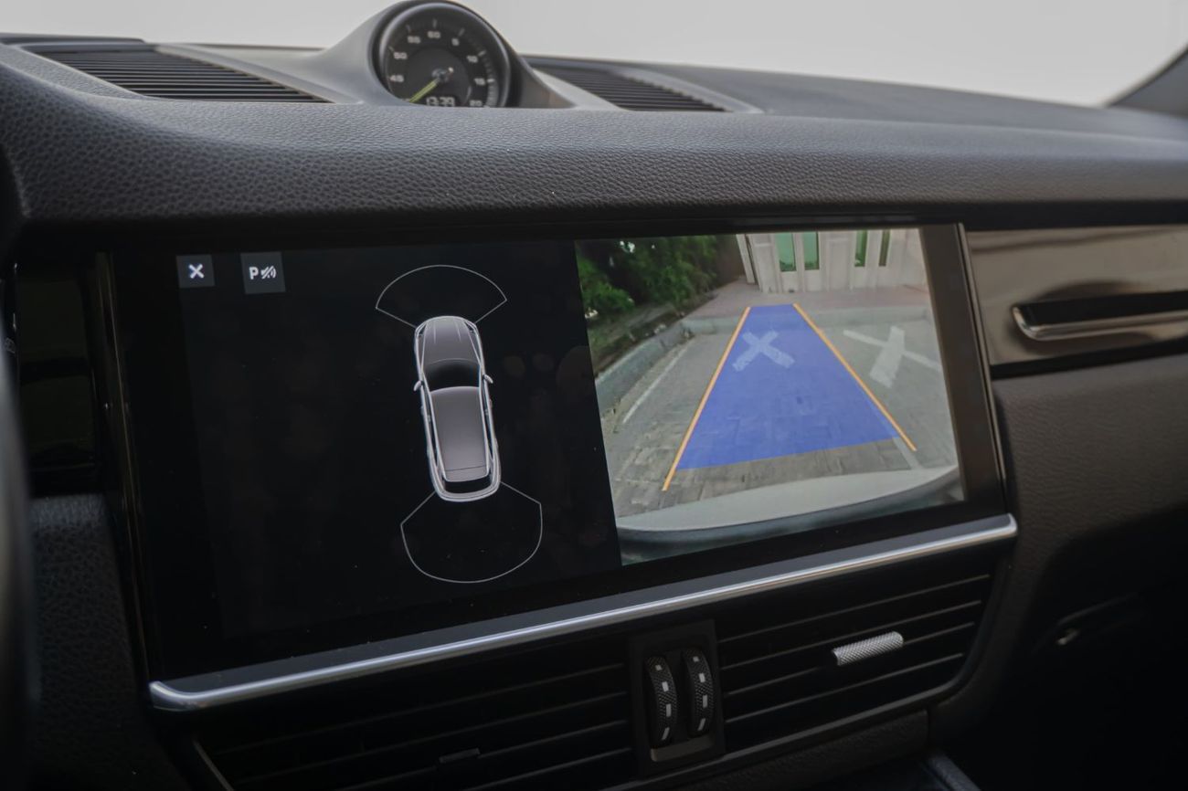 Porsche Cayenne E-Hybrid 3.0L (355 HP)