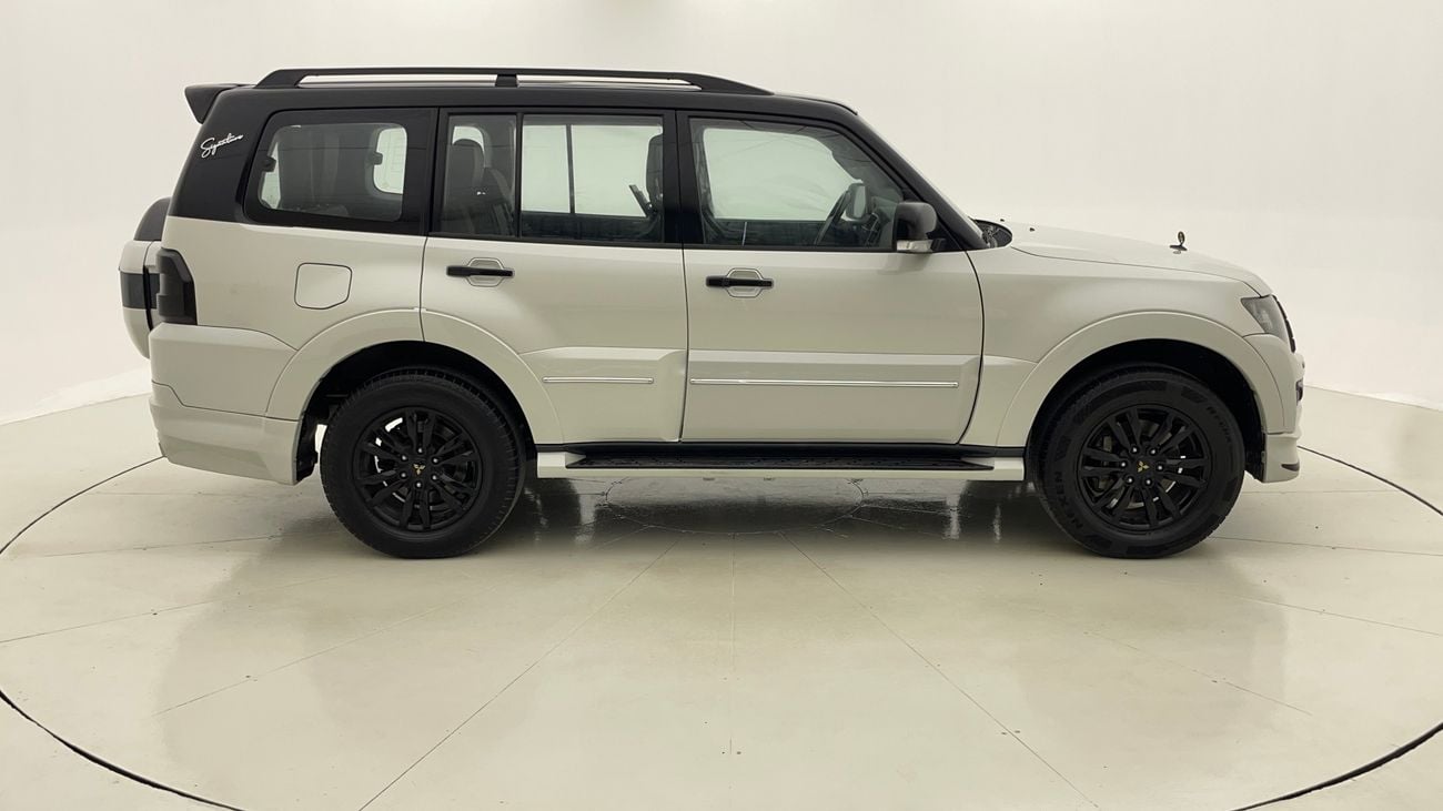 Mitsubishi Pajero GLS H/L SIGNATURE EDITION 3.8 | Zero Down Payment | Home Test Drive