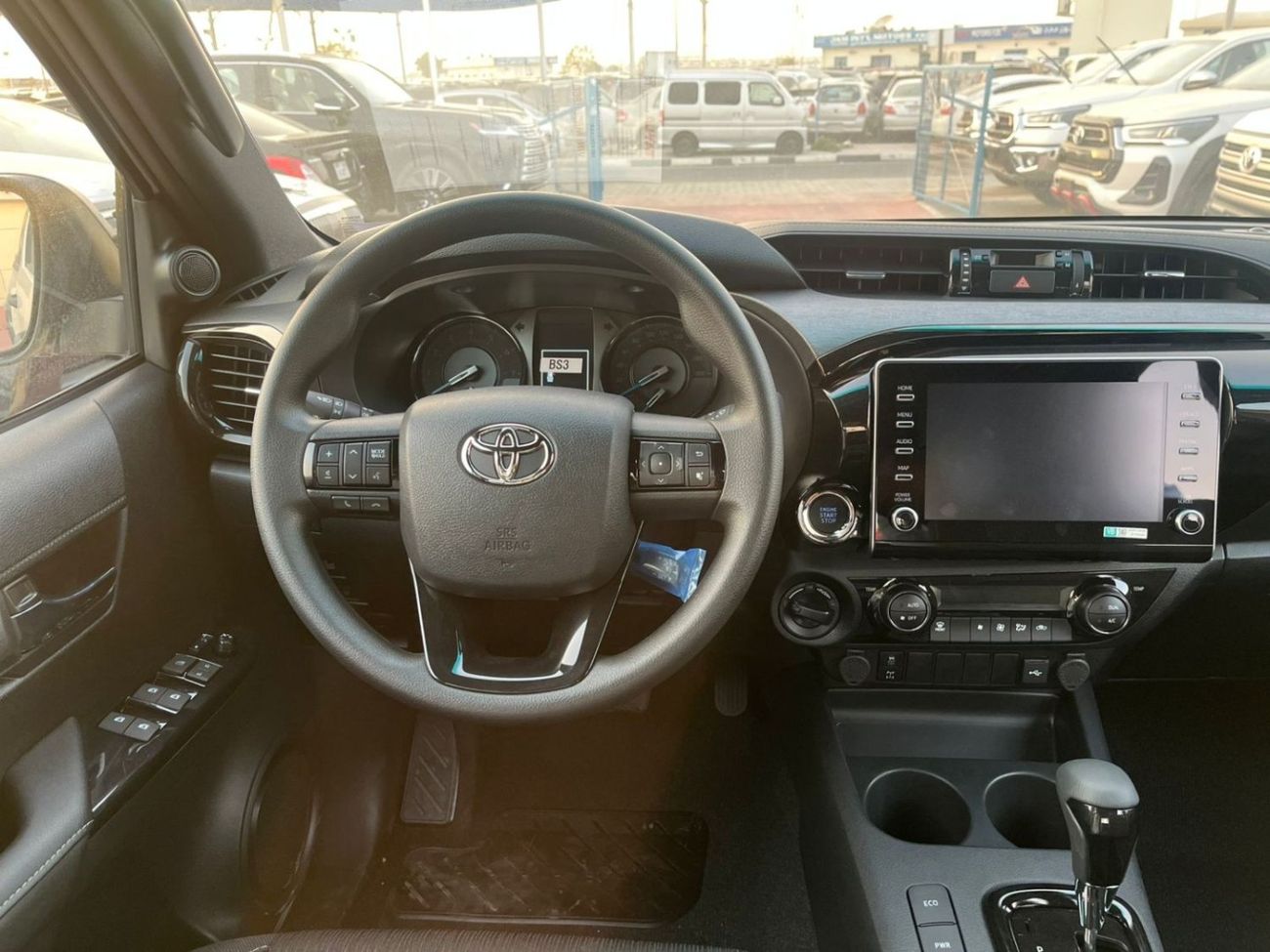 Toyota Hilux TOYOTA HILUX 4.0 ADVENTURE WHITE 2025