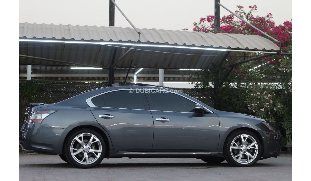 Nissan Maxima SR